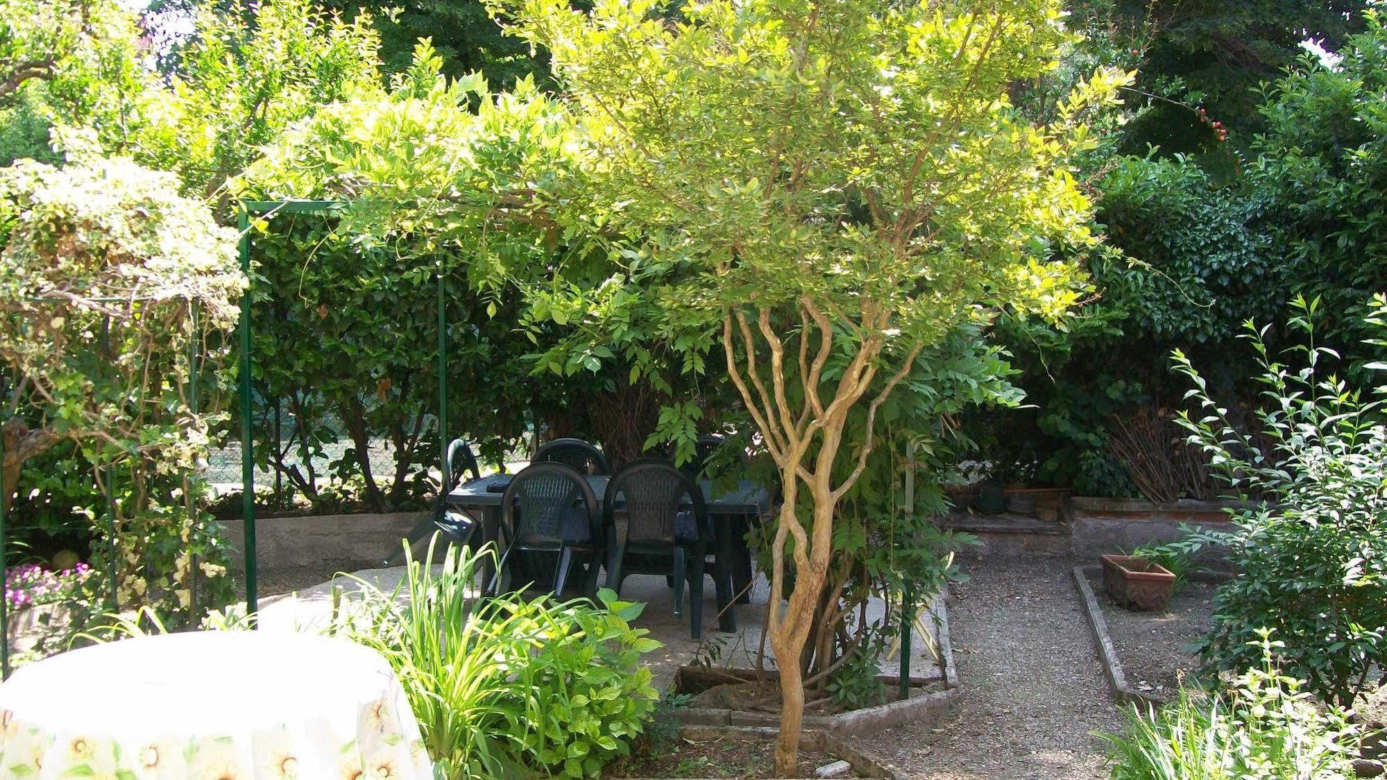 Il Giardino Nel Parco R&B 호텔 볼로냐 외부 사진